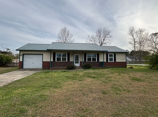 1211 Blue Creek Rd, Jacksonville, NC 28540