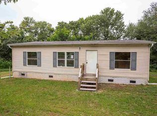 1045 High St NE, Cleveland, TN 37311