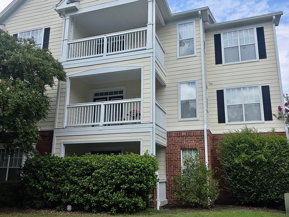 1st image of 45 Sycamore Ave APT 226