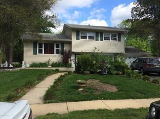 74 Citadel Dr, Jackson, NJ 08527