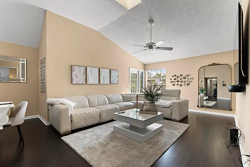 5359 Buckhead Cir #2031 Photo 1