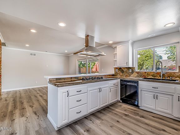 5th image of 13471 Vista Levana Dr