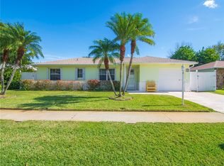 540 24th Ct, Vero Beach, FL 32962
