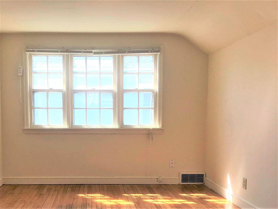 Living Space, Nice Light