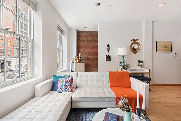 Rented by Nest Seekers International | media 50