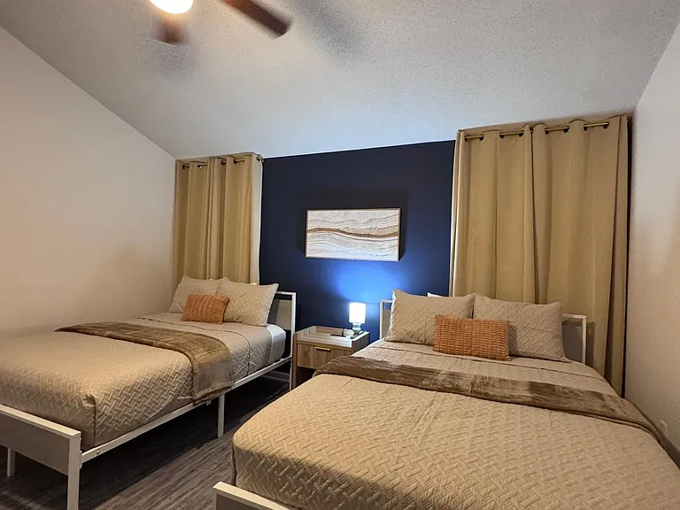 7503 Hunters Hollow Ln — Photo 26
