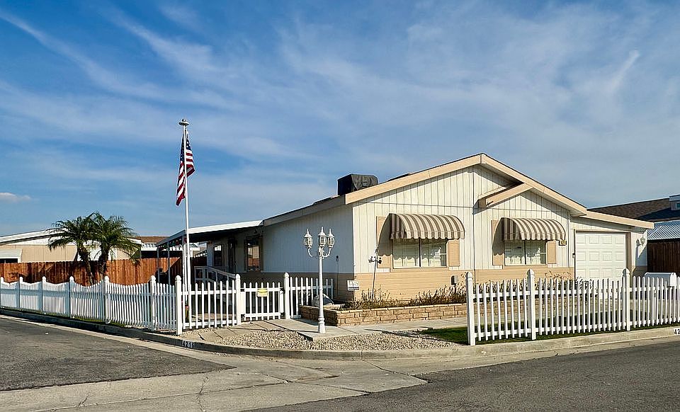 1st image of 4216 Kingman Ln