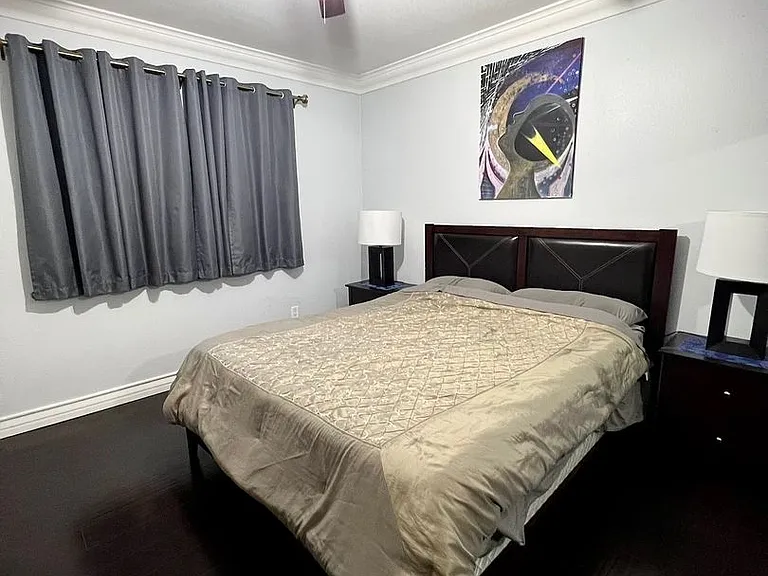 260 E Flamingo Rd #109 — Photo 6