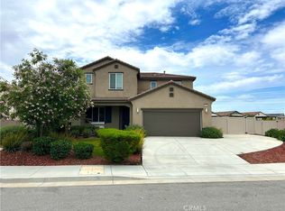 1136 Poinsettia Cir, Calimesa, CA 92320