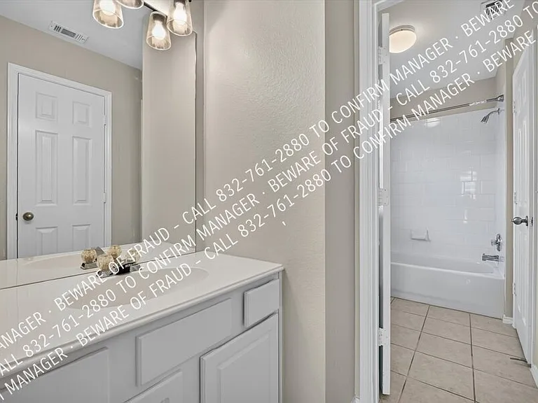 11472 Blackhawk Dr — Photo 25