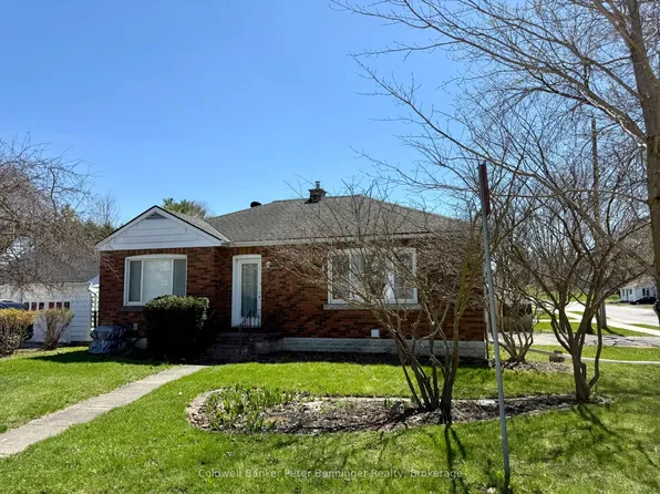 501 Napier St, Brockton, ON N0G 2V0