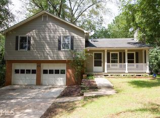 5252 Manor Dr, Stone Mountain, GA 30083