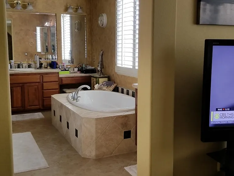 3005 Pescara Pl — Photo 13
