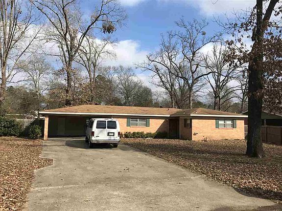 2nd image of 220 Crestwood Dr