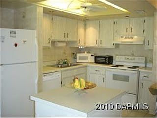 3rd image of 5500 Ocean Shore Blvd APT 24