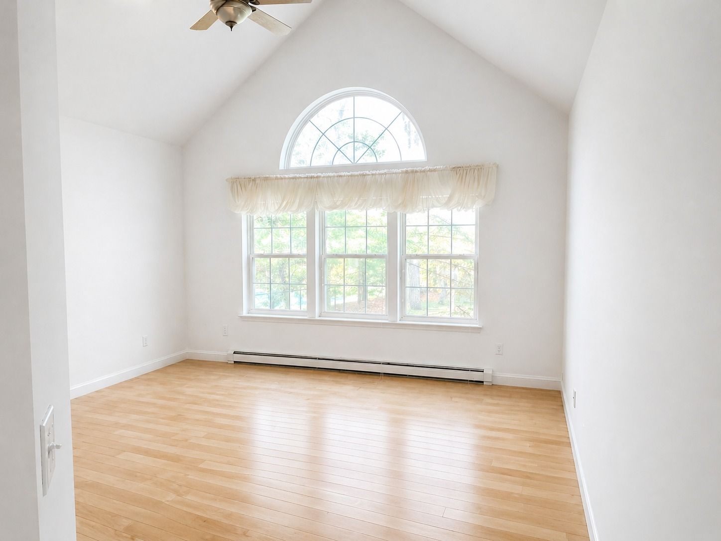  Primary bedroom virtually rendered