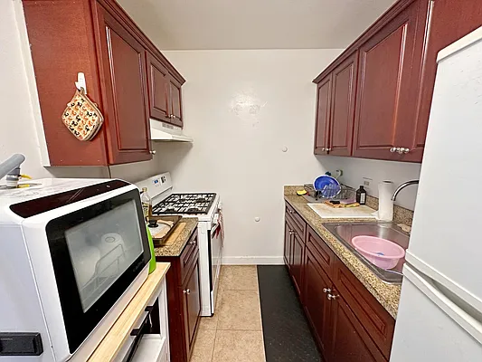 Rented by Brooklyn Property Group LLC | media 4