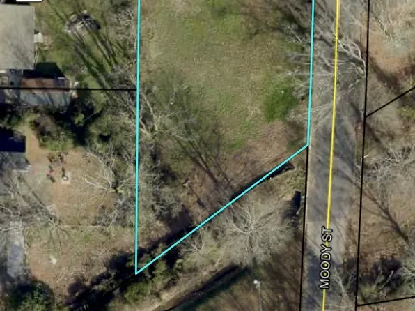 613 Moody St, Griffin, GA 30223