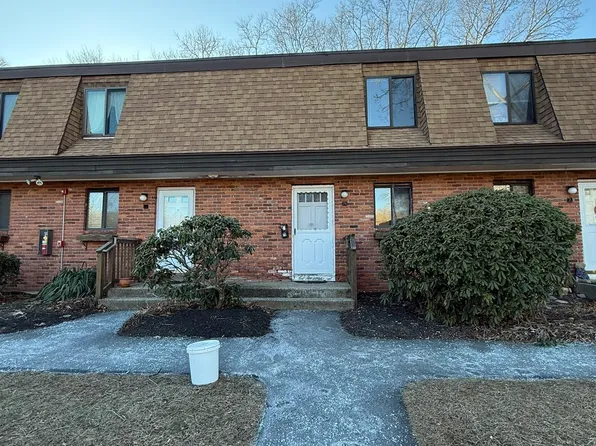 11 King Arthur Dr #2H, East Lyme, CT 06333