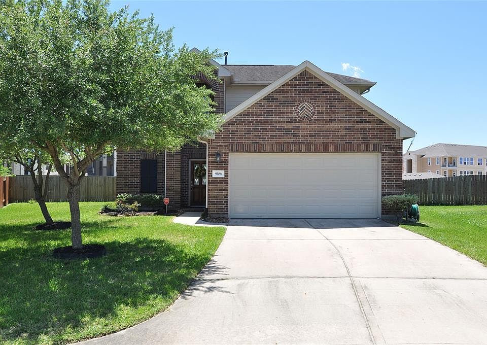 1st image of 9106 Stag Brook Ct