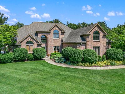 51576 Autumn Ridge Dr, Granger, IN, 46530