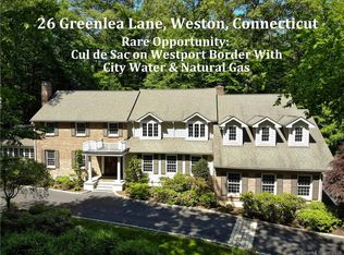 26 Greenlea Ln, Weston, CT 06883