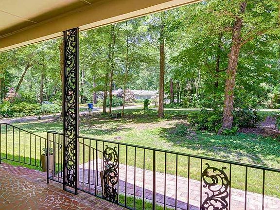 5th image of 4105 New Bern Pl