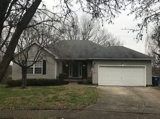 10916 Pineview Ct, Louisville, KY 40299