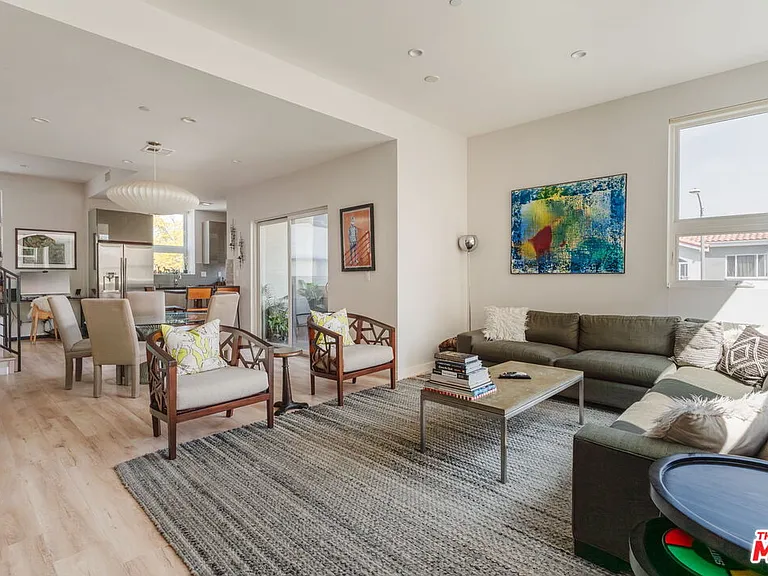 6072 Pickford St — Photo 1
