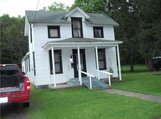 23 Howard St, Franklinville, NY 14737