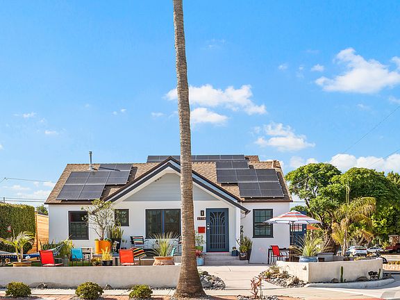 2nd image of 1778 Pacific Beach Dr