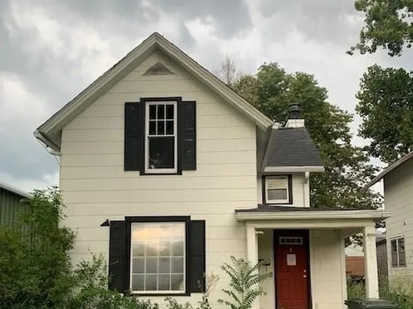 1416 1st Ave, Perry, IA 50220