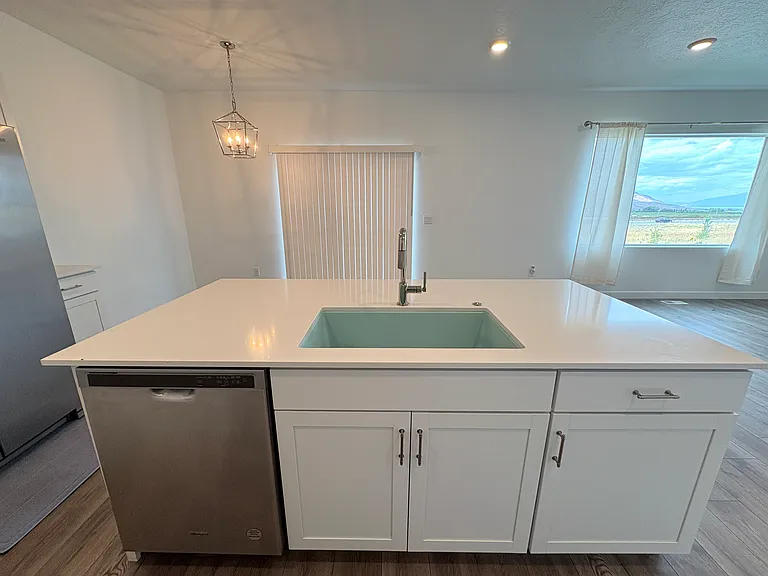 1216 S Raintree Ln — Photo 47