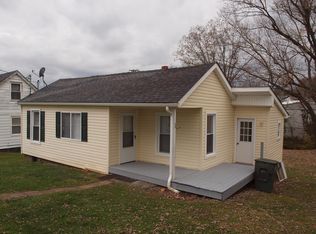 465 Sutton St SW, Abingdon, VA 24210