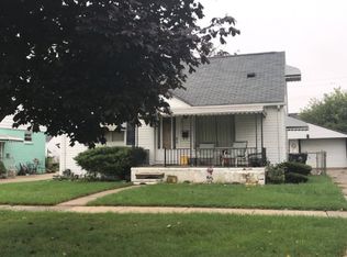 26725 Groveland St, Roseville, MI 48066