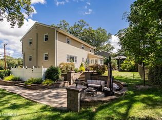 15 Oak Leaf Lane, Toms River, NJ 08755