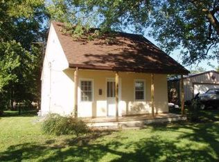 43 S 8th St, Ste Genevieve, MO 63670