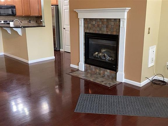 4th image of 38757 Renwood Ave