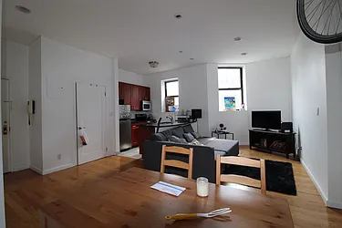 Rented by Mossanen Group