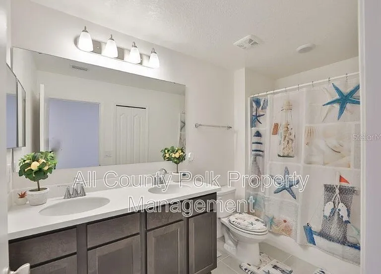 3867 Hampstead Ln — Photo 10