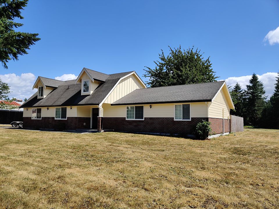 2nd image of 4635 88th Ave SW