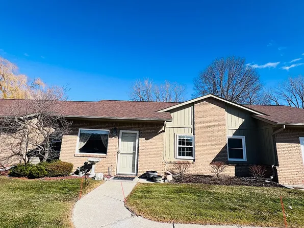 25860 Lira Ln, Warren, MI 48089