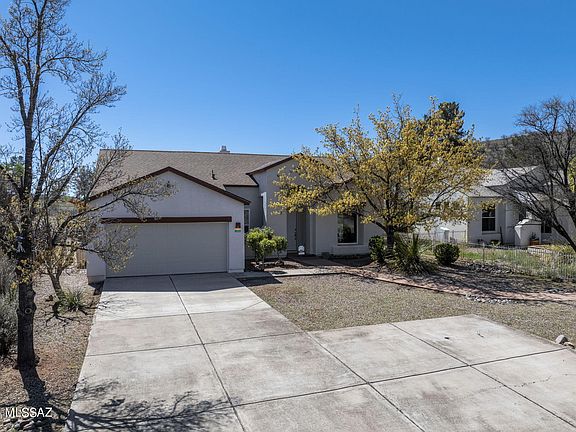 4th image of 155 Kino Springs Dr