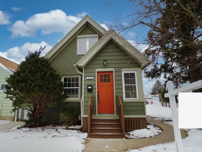 2214 South 60th STREET, West Allis, WI, 53219
