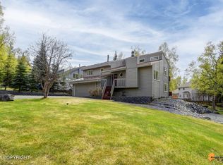 10610 Lone Tree Dr, Anchorage, AK 99507