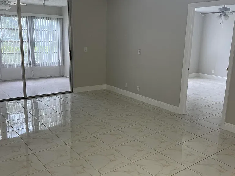 24 Abbey Ln #204 — Photo 33