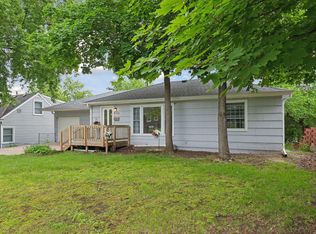 8911 Stanlen Rd, Saint Louis Park, MN 55426