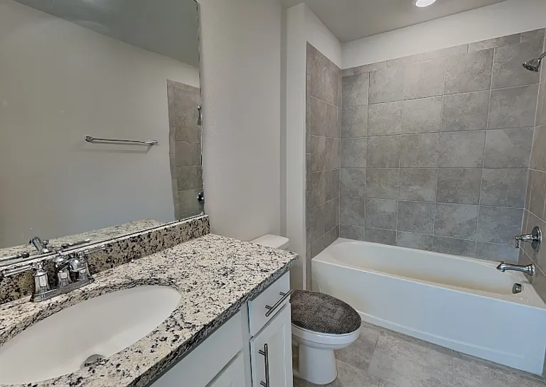 20781 Monza Loop — Photo 10