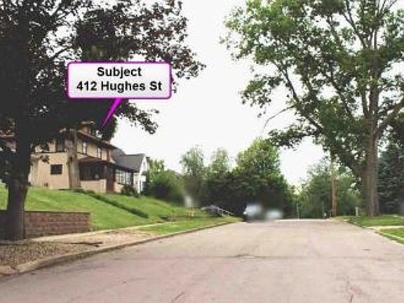 Exterior Neighborhood (street photo)