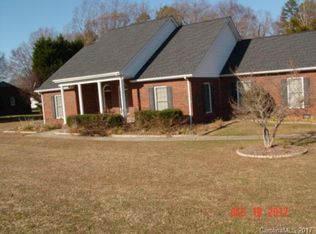 100 Olivia Ct, Stanley, NC 28164